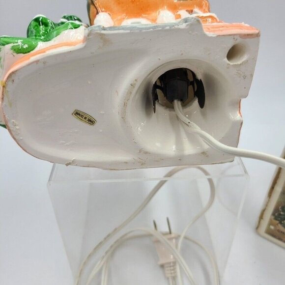 Vintage Christmas Village Gothic House Hand Painted Electric Christmas Tree Box - Picture 5 of 7